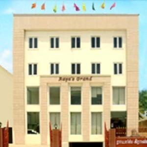 Raya'S Grand Hotel Kumbakonam Exterior foto